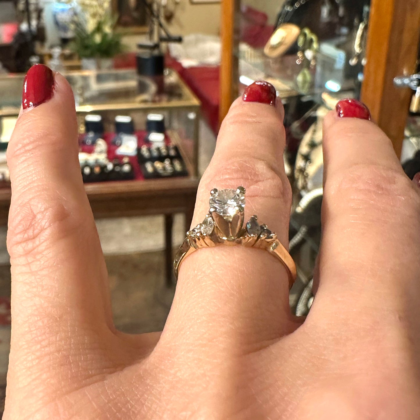 14k Gold & Diamond Ring