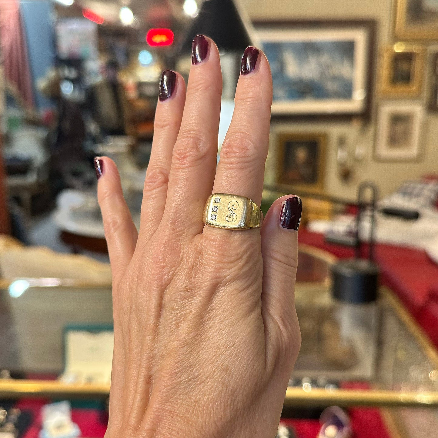 10k c.1940s "S" Signet Ring w/ Diamonds