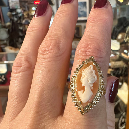Vintage 14k Marquee Cameo Ring