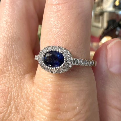 Exquisite 14k Gold & Sapphire Dinner Ring