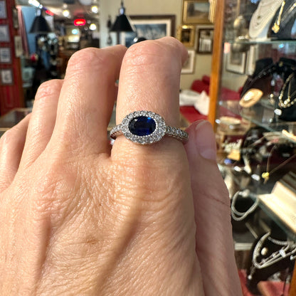 Exquisite 14k Gold & Sapphire Dinner Ring