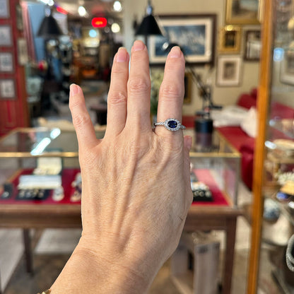 Exquisite 14k Gold & Sapphire Dinner Ring