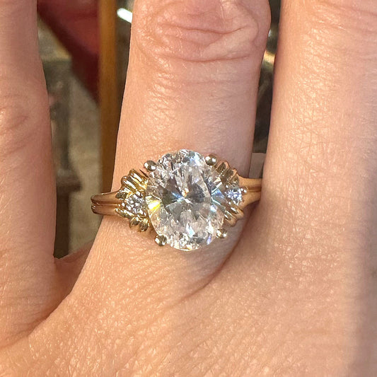 Vintage 14k Gold & Diamond Ring