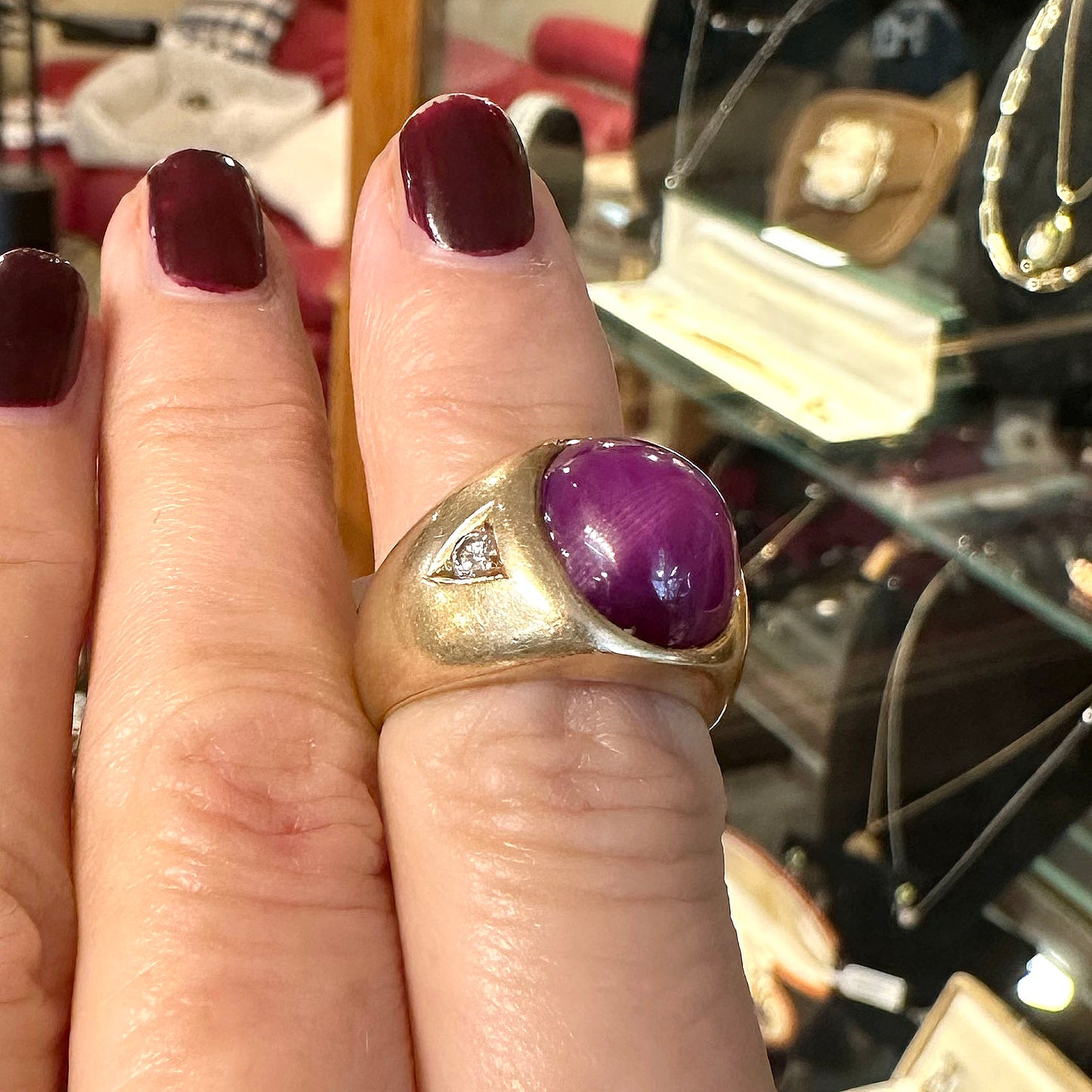 Vintage 14k Ruby Lindy Star Sapphire Ring