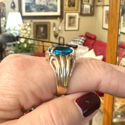 Vintage 14k London Blue Topaz Ring