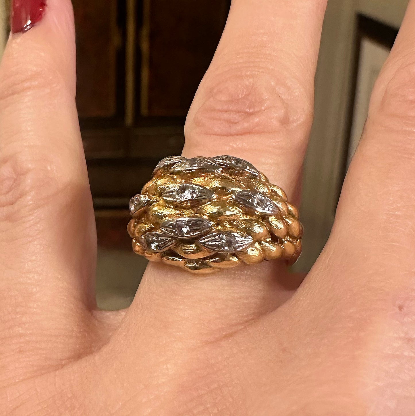 Vintage 18k Gold & Diamond Dome Ring