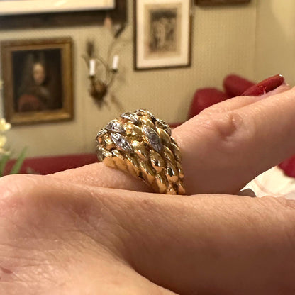 Vintage 18k Gold & Diamond Dome Ring