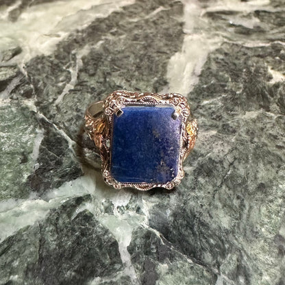 Art Deco Lapis Lazuli Gold Ring