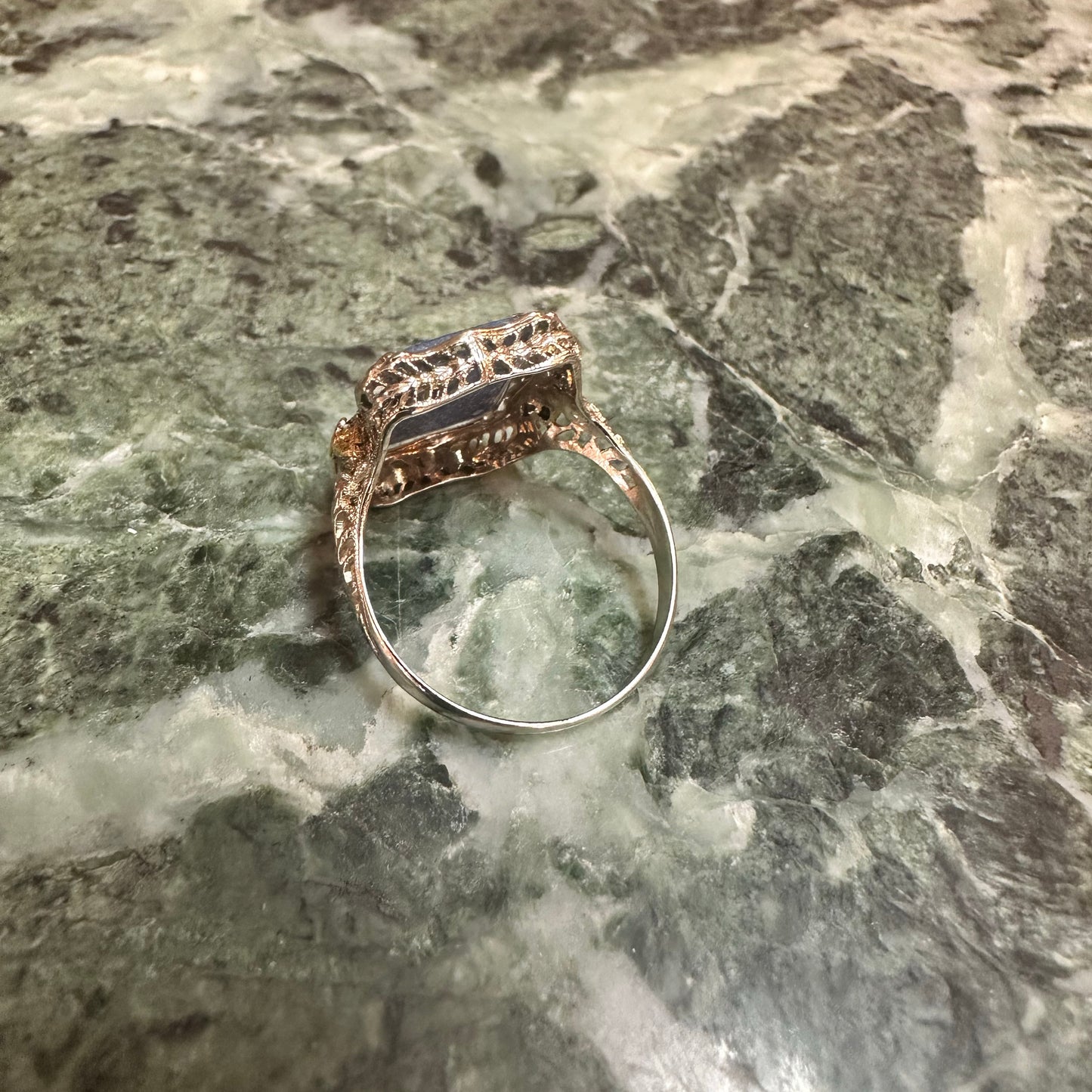 Art Deco Lapis Lazuli Gold Ring