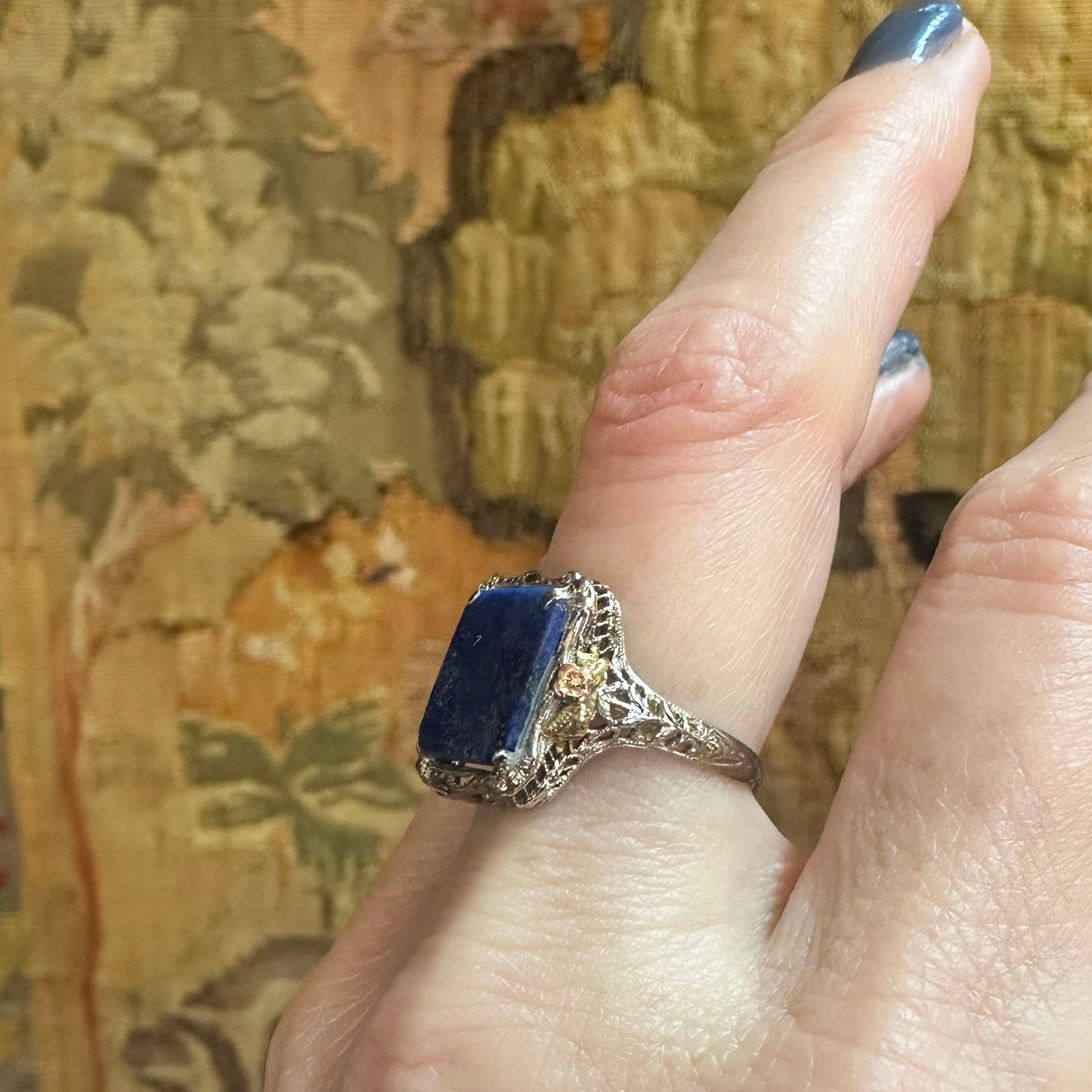 Art Deco Lapis Lazuli Gold Ring