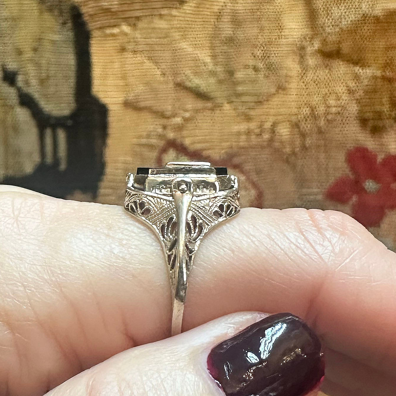 14k "M" Onyx & Cameo Flip Ring
