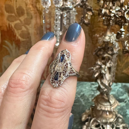 Art Deco Sapphire & Diamond Gold Ring
