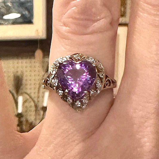 Vintage 14k Amethyst & Diamond Heart Shaped Ring