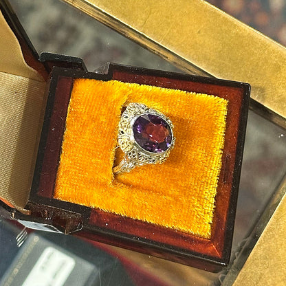 Antique Amethyst 14k Gold Ring