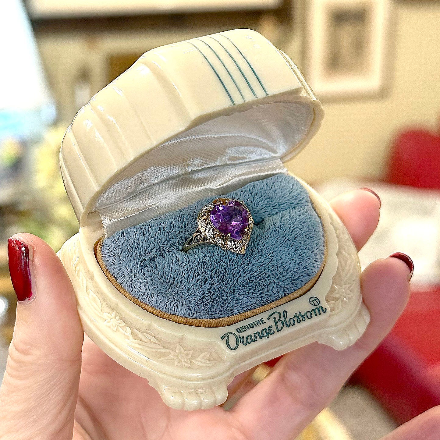 Vintage 14k Amethyst & Diamond Heart Shaped Ring