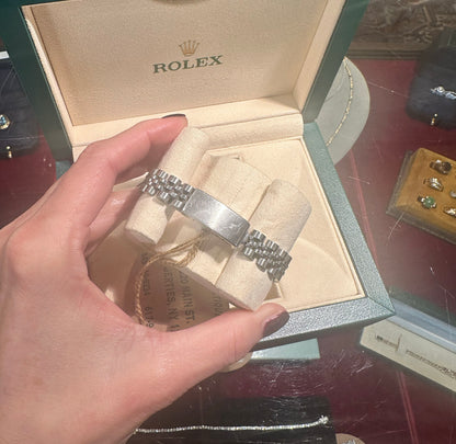 Rolex - Datejust w/ Sapphire, Crystal Face & Diamonds & Emeralds