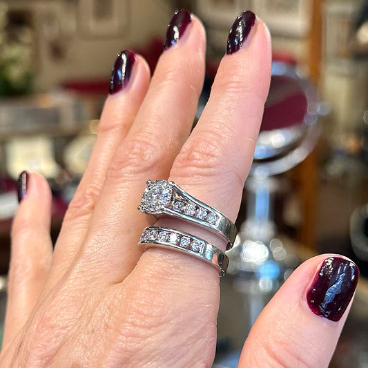 14k White Gold & Diamond Engagement Set