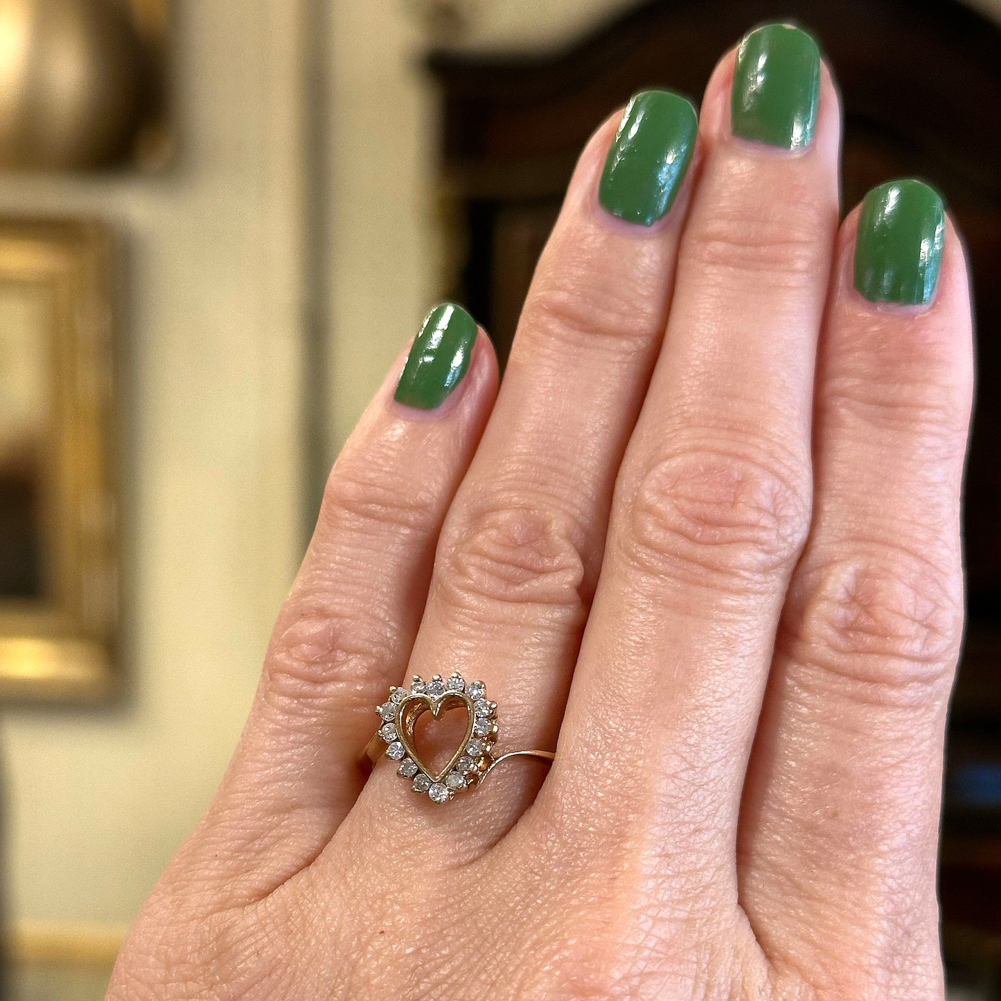 14k c.1970s Diamond Heart Swirl Ring