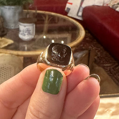 c.1890s 14k Gold Intaglio Ring