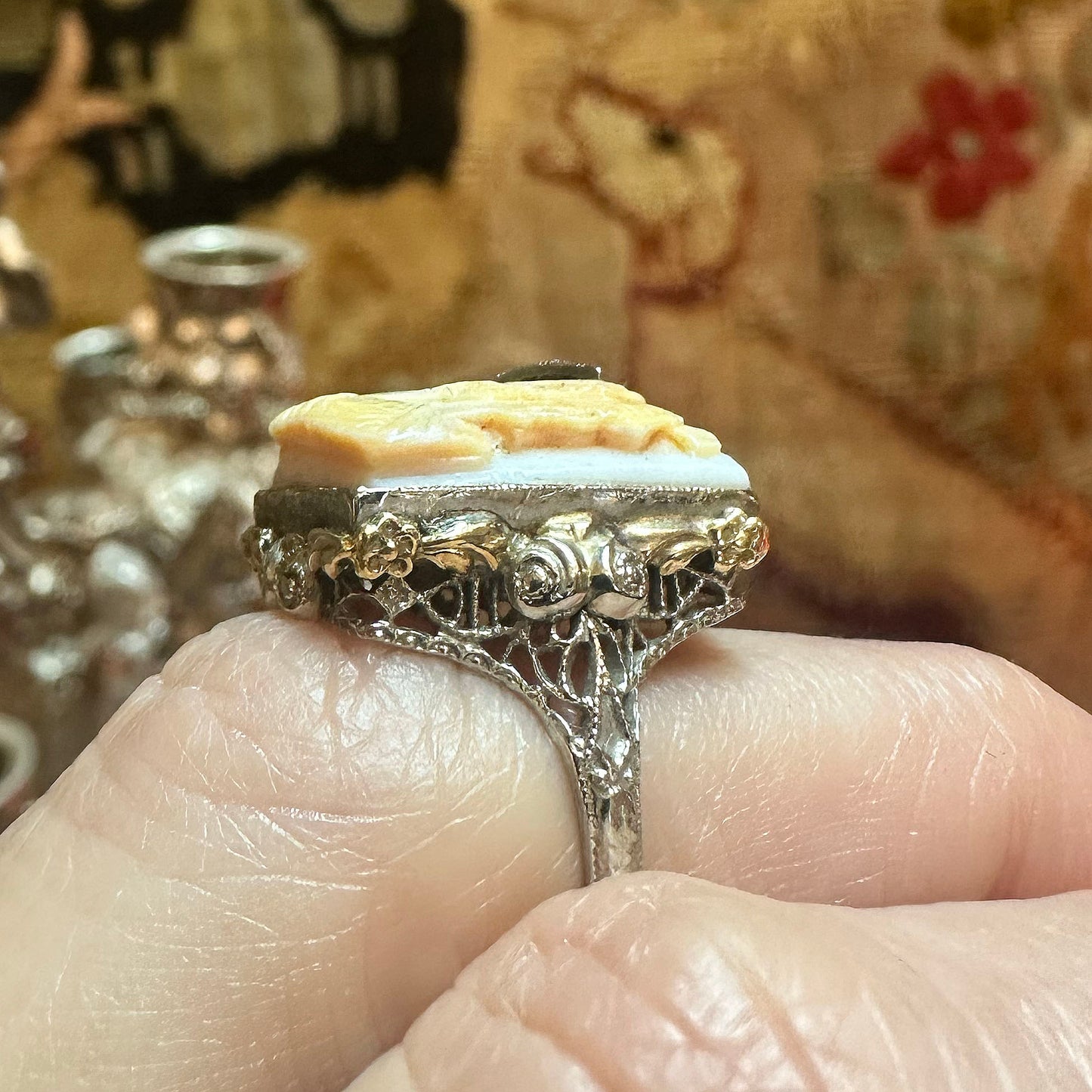 Antique Victorian Dual Silhouette Architectural Cameo Ring