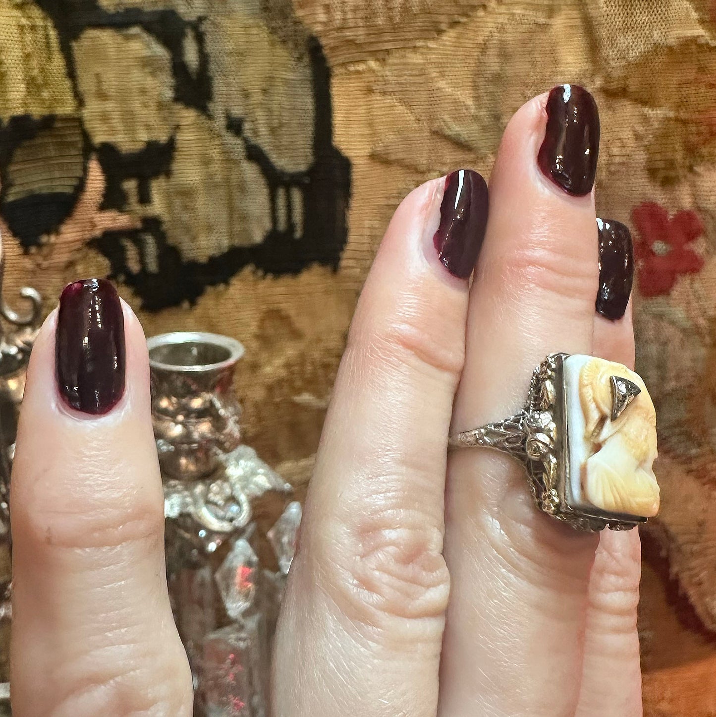 Antique Victorian Dual Silhouette Architectural Cameo Ring