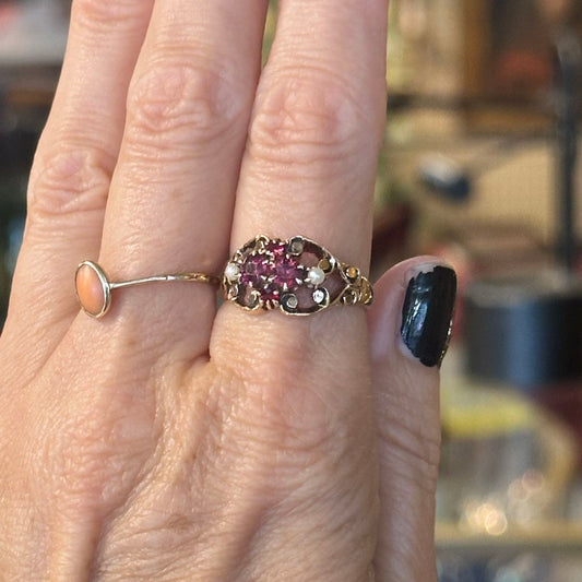 10k Victorian Garnet & Seed Pearl Ring