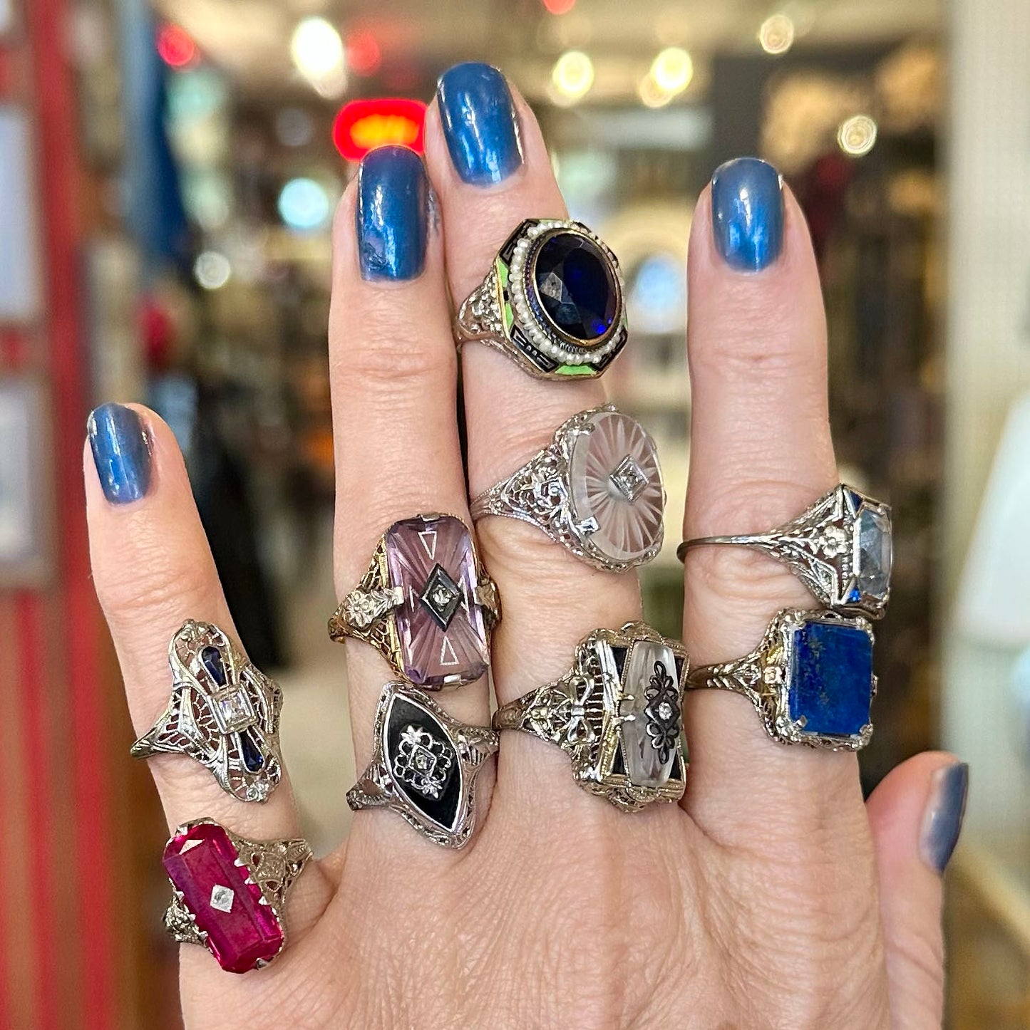 Art Deco Sapphire & Diamond Gold Ring