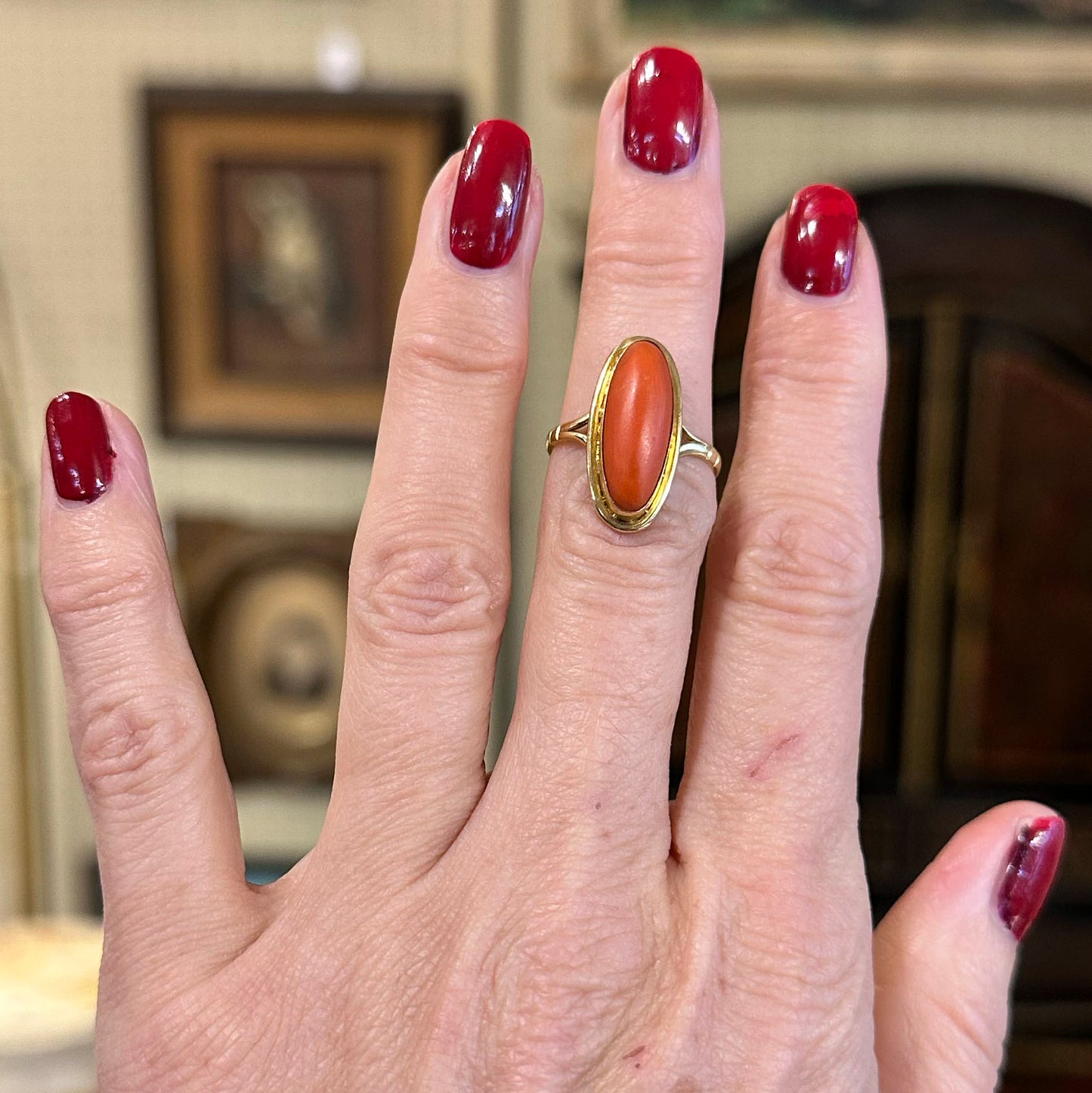 14k Gold Victorian Oval Coral Ring