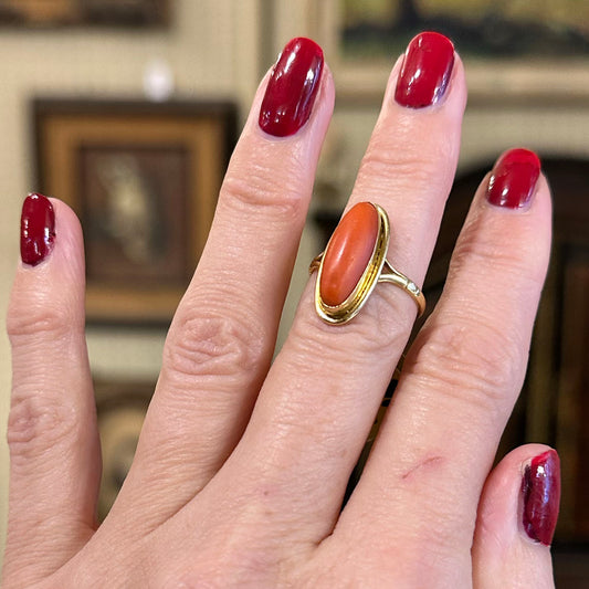 14k Gold Victorian Oval Coral Ring